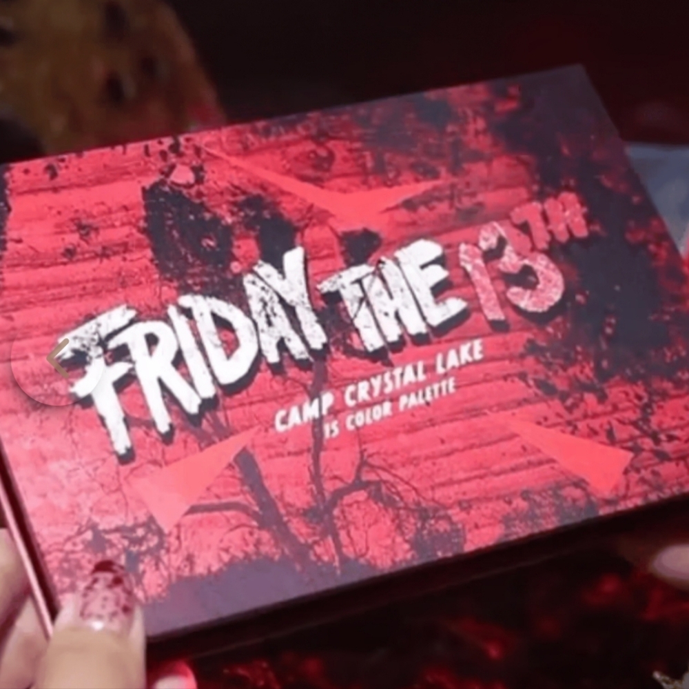 Friday the 13th "Camp Crystal Lake" Eyeshadow Palette - Picture 6 of 11